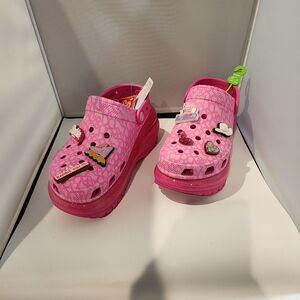 Crocs x Barbie